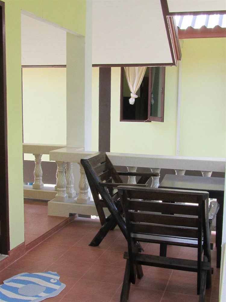 Hin Bhai Resort Chaloklum Luaran gambar